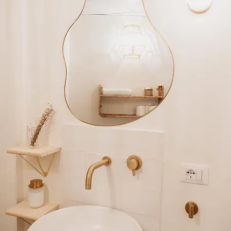 Oaza Design Jacuzzi Or Shower Center カターニア